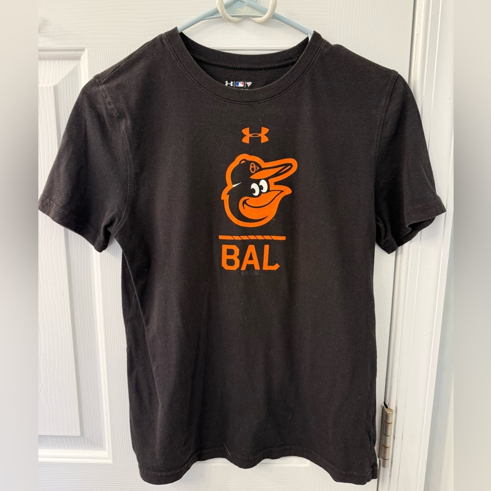 Under Armour Baltimore Orioles baseball dry fit shirt YL